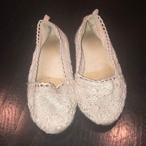 H&M slip on lace shoes